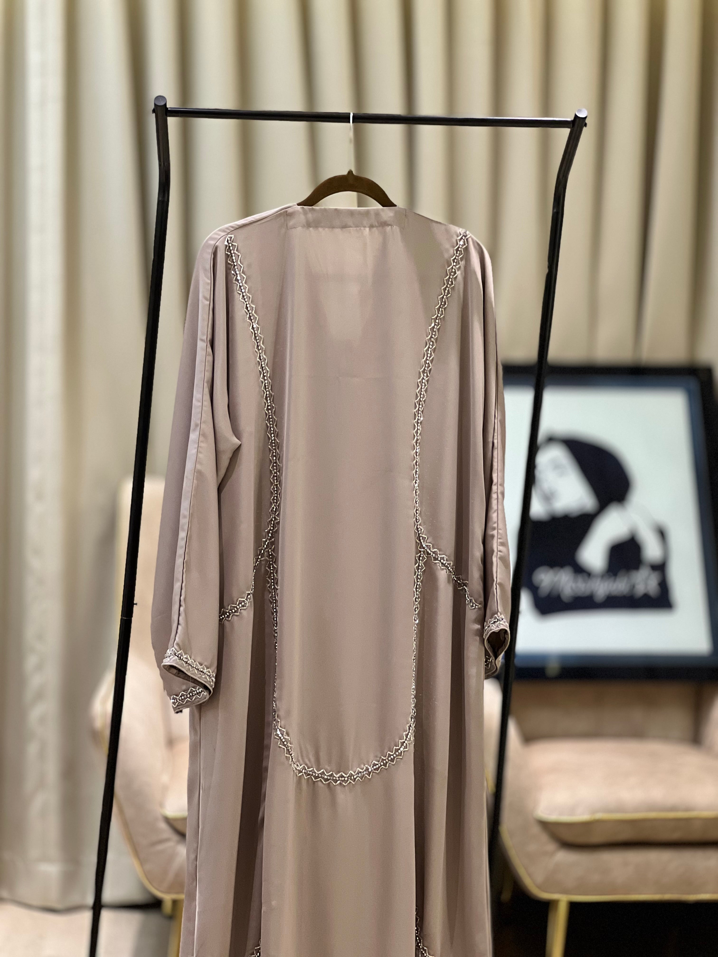 Luxury in Beige - MH071