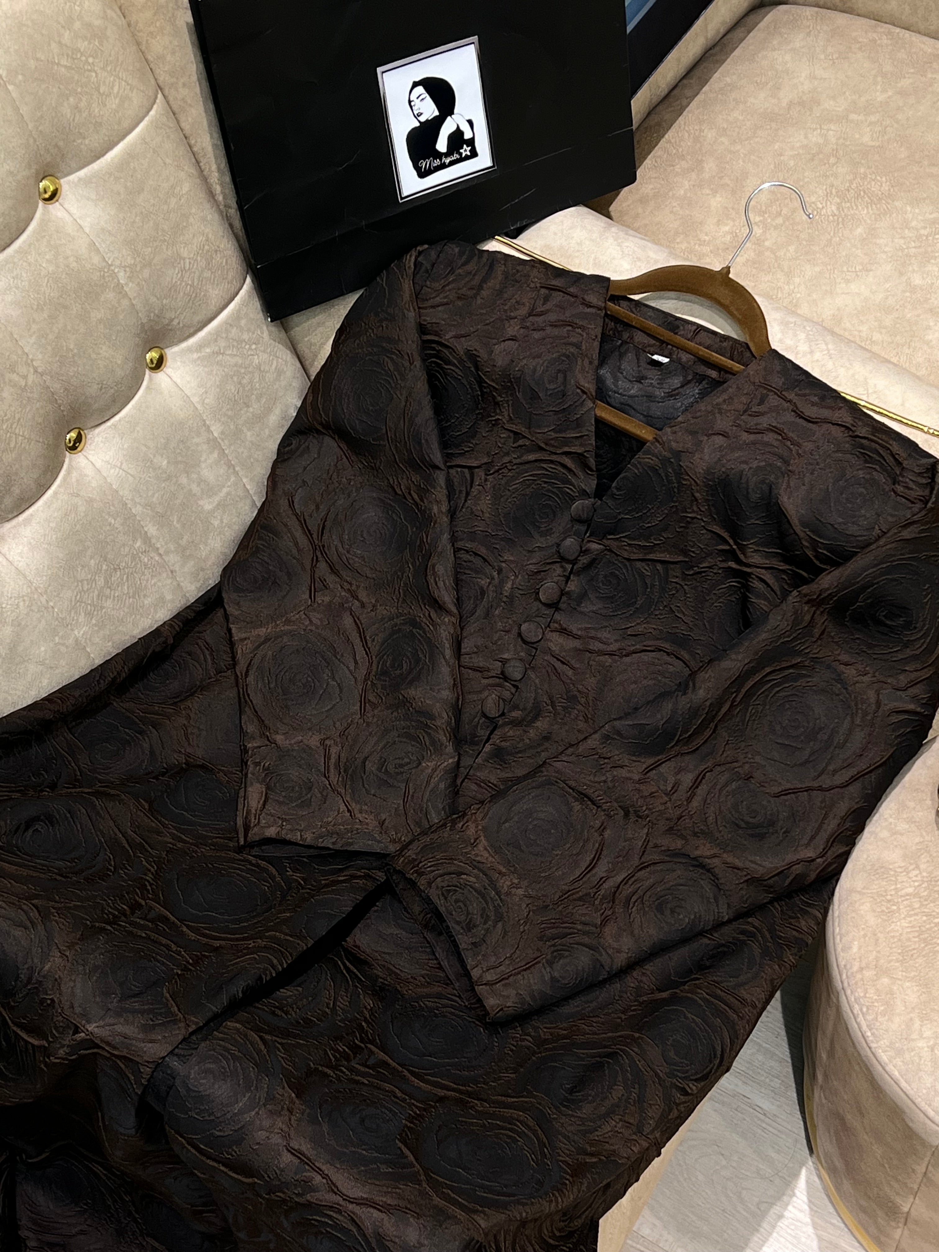 Brown Self Designed Premium Fabric Abaya- MH058