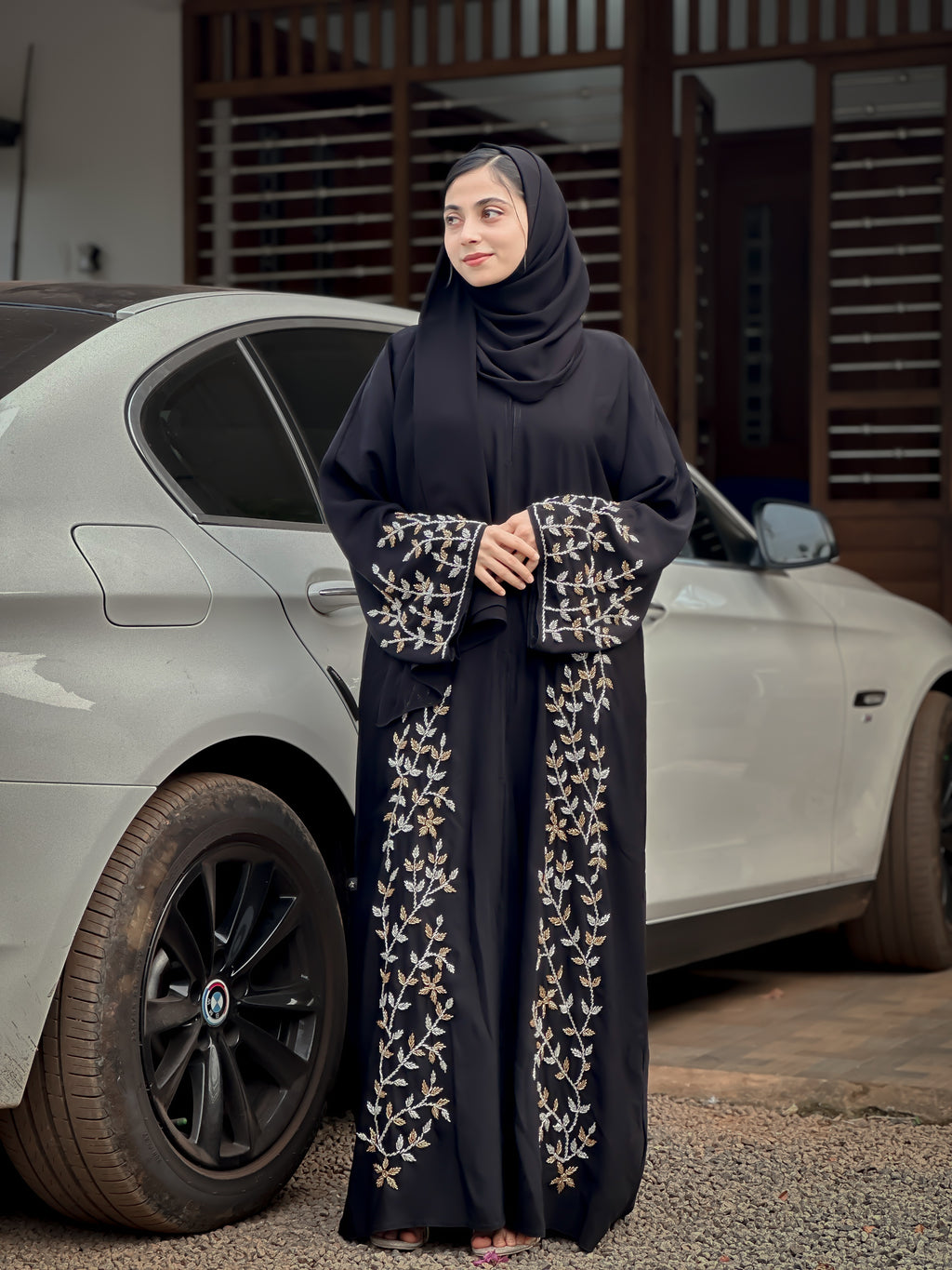 BLACK SANA LUXURY ABAYA- MH018