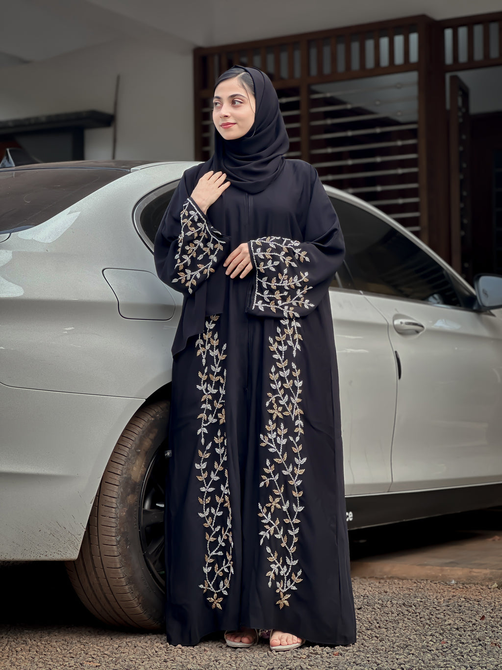 BLACK SANA LUXURY ABAYA- MH018