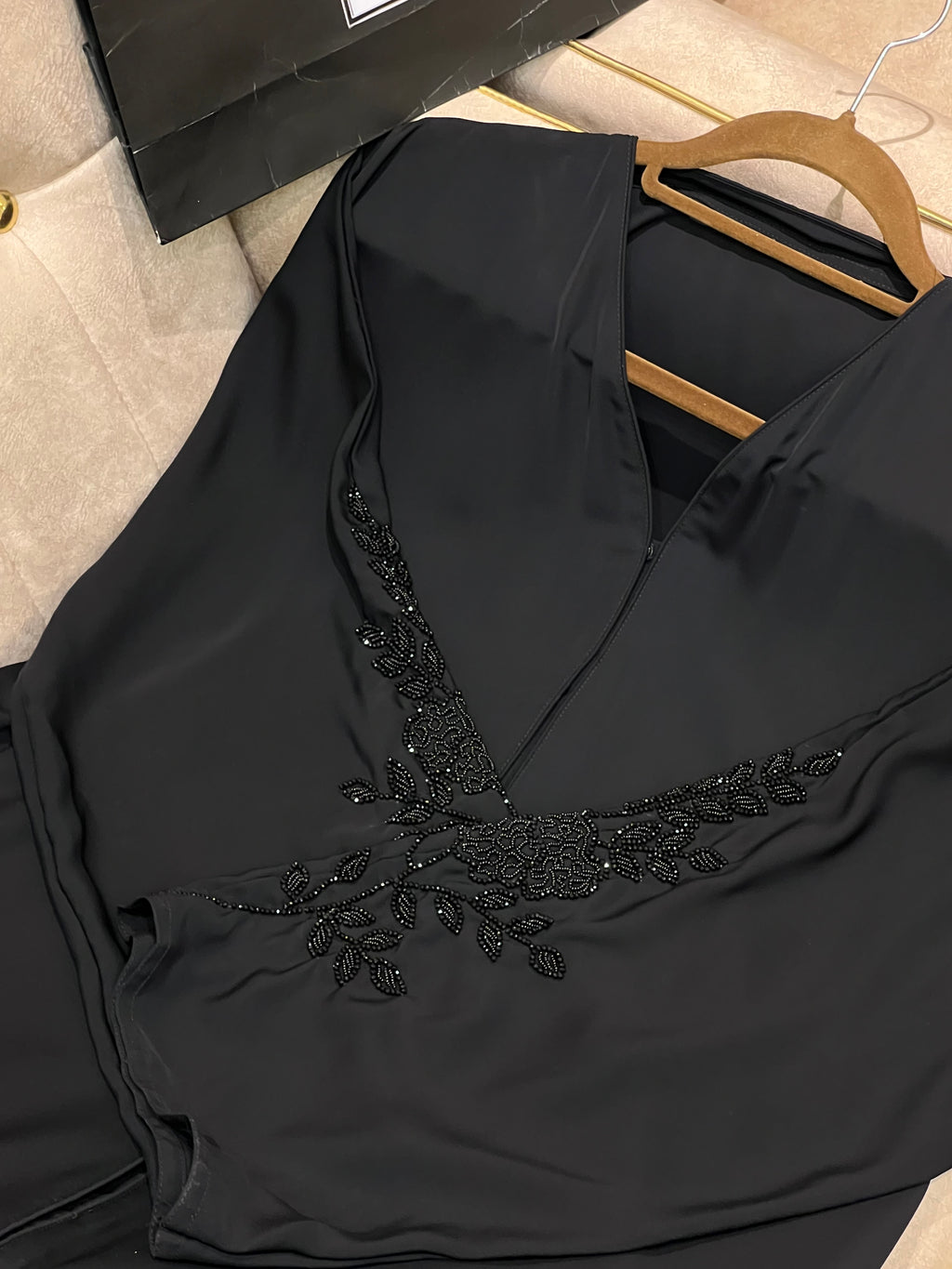 Timeless Black Signature Abaya
- MH049