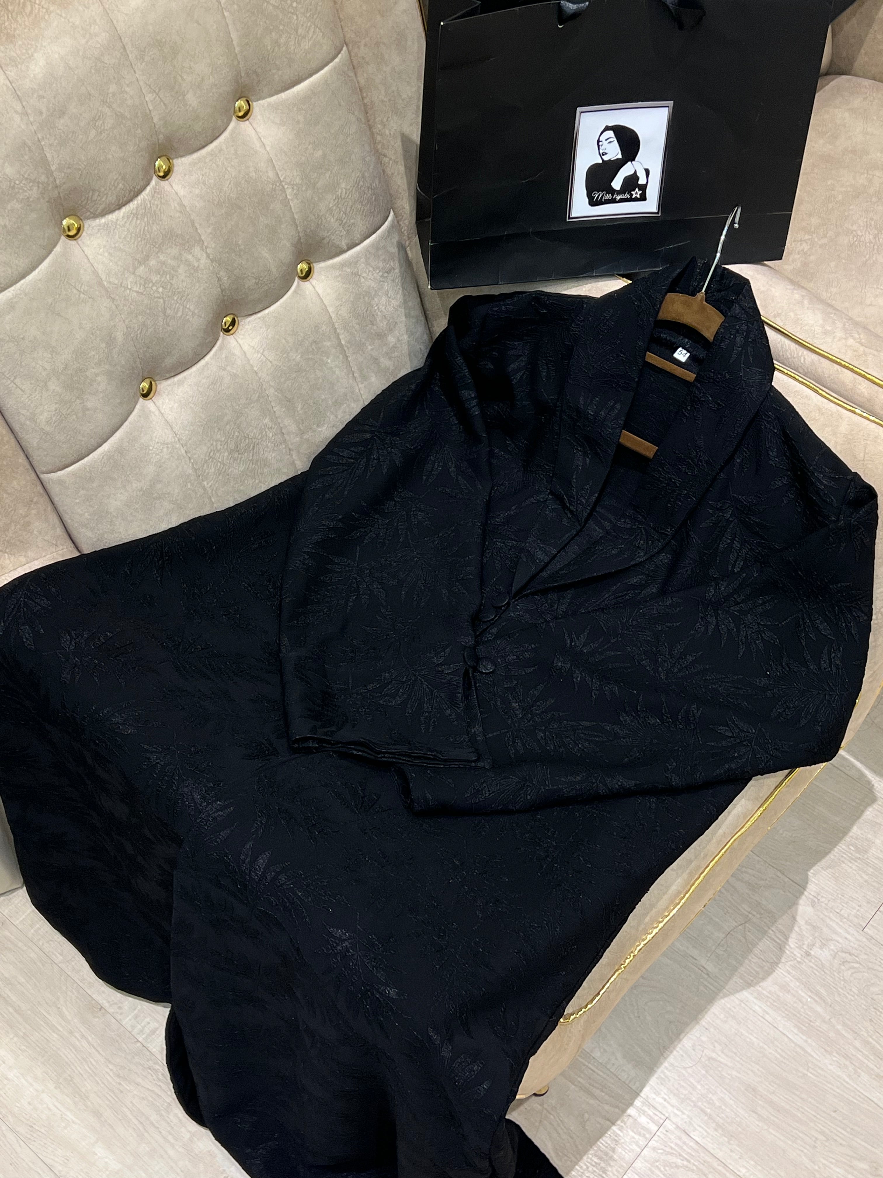 Black Self Designed Collar Abaya- MH048