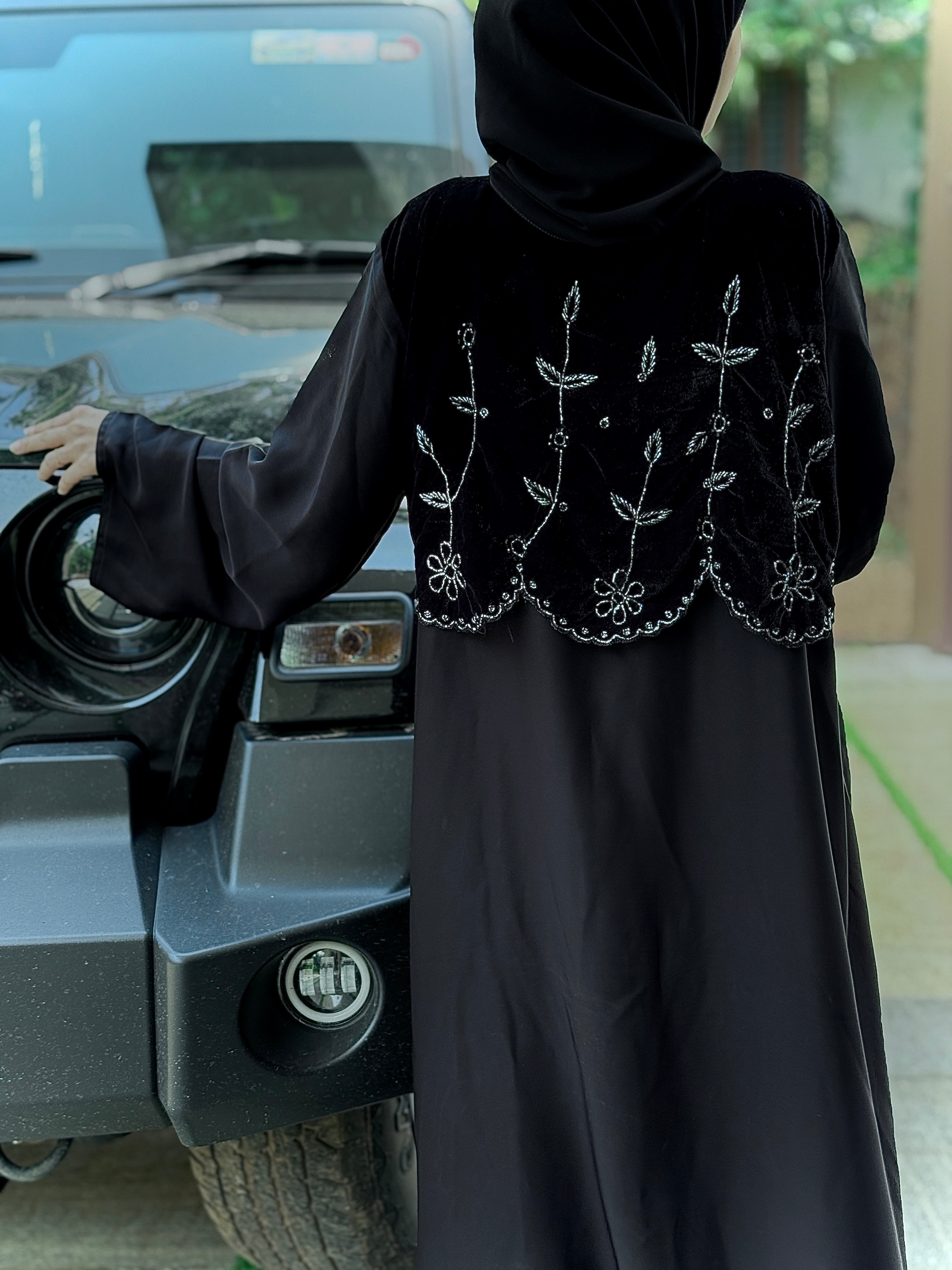 Sana Premium Velvet Black Abaya- MH021