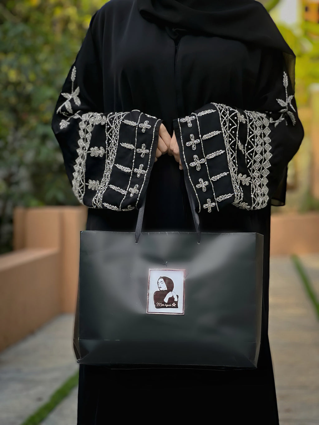 BLACK SANA SLEEVE WORK ABAYA- MH015