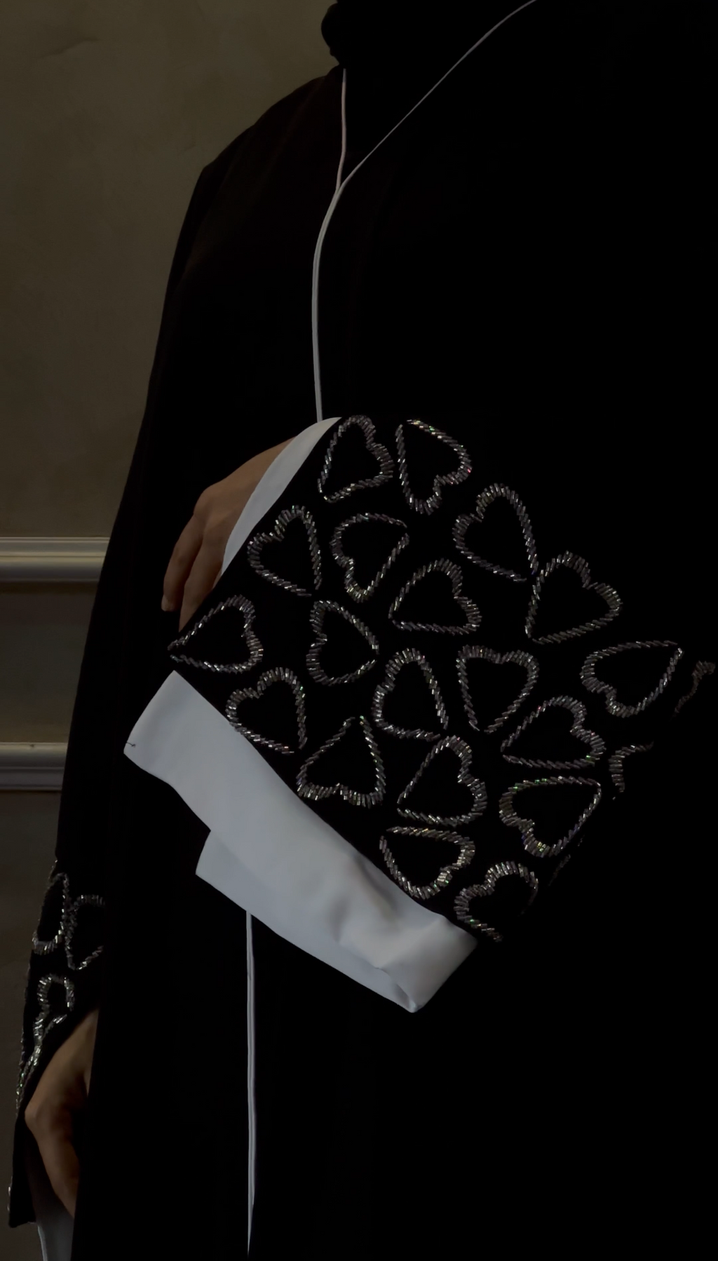 Sana Heart Sleeve Black Abaya -MH026