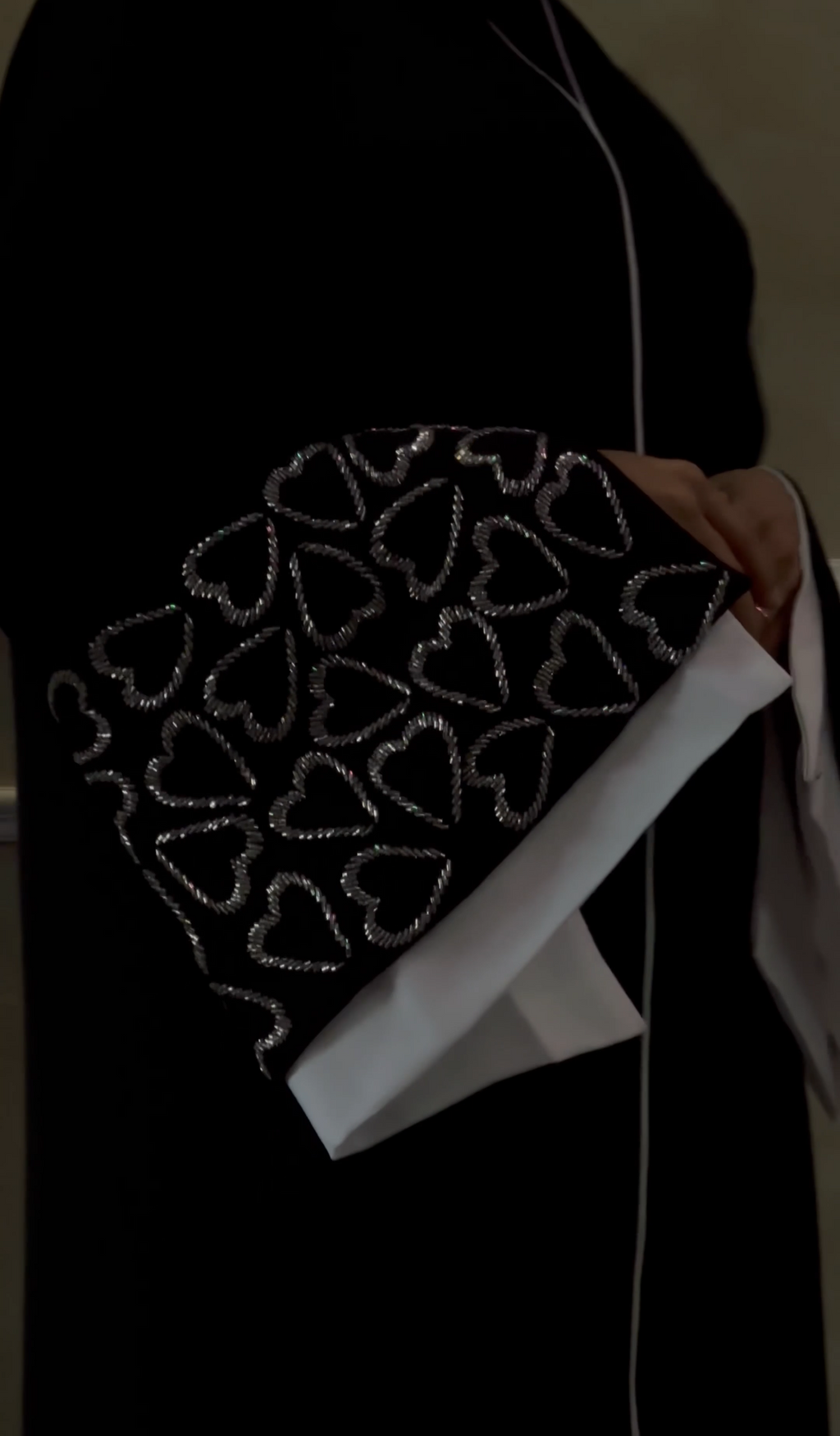 Sana Heart Sleeve Black Abaya -MH026