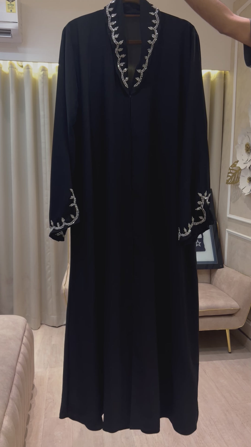 Classic Modesty Black Abaya-  MH051