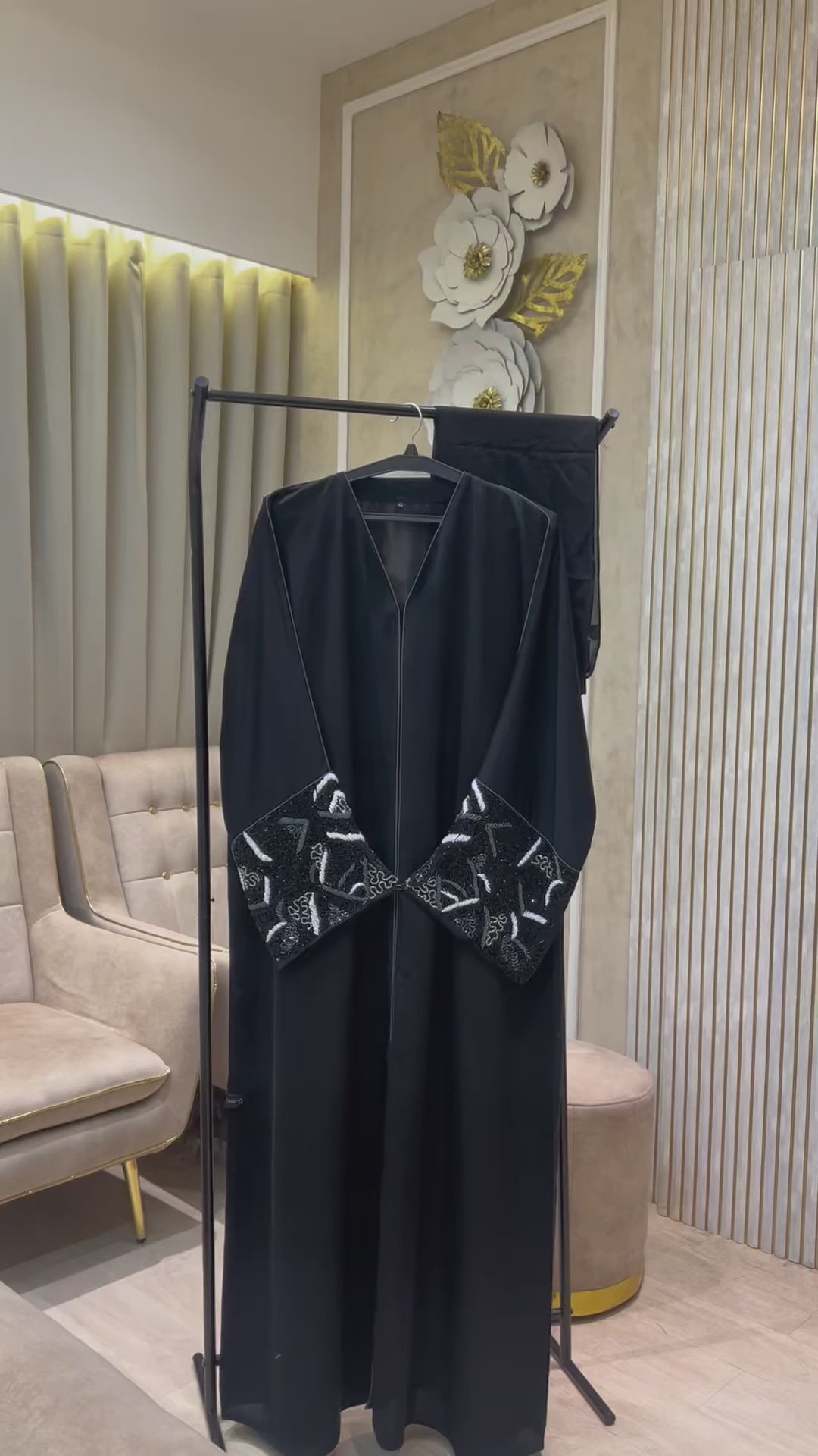 BLACK SLEEVE HANDWORK- MH078